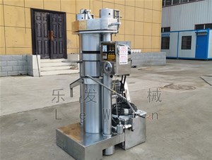 在使用花生榨油機過程中，堵塞了應(yīng)該怎么處理