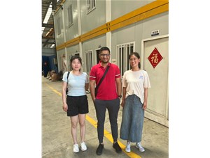 歡迎東南亞客戶(hù)來(lái)樂(lè)發(fā)工廠(chǎng)考察試機(jī)！